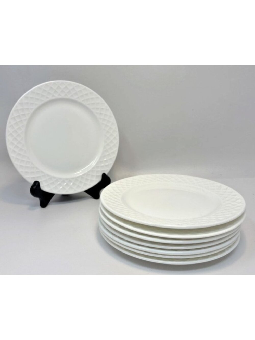 Set of 8 Mikasa Trellis Dinner Plates 11" White Bone China NWOB lattice pattern